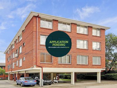 2 / 7 Bank Street, Meadowbank