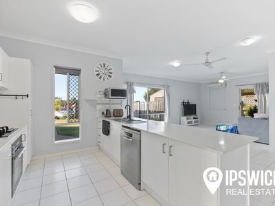 19 Raleigh Place, Redbank Plains
