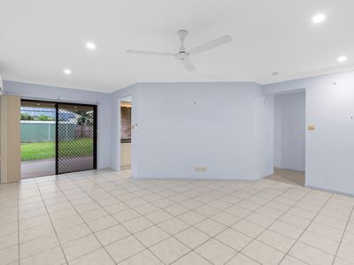 5 Oakblue Drive, Mount Sheridan