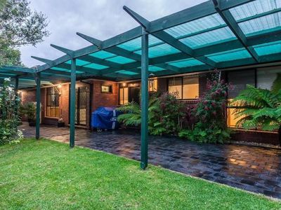 2 Oates Court, Taylors Lakes