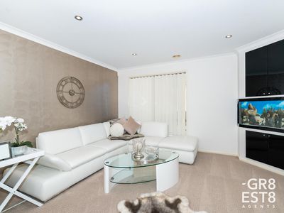 24 Von Nida Drive, Cranbourne North