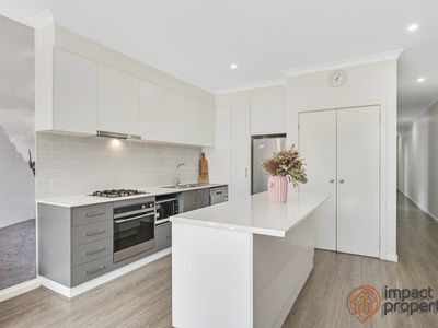 28 Holford Street, Taylor