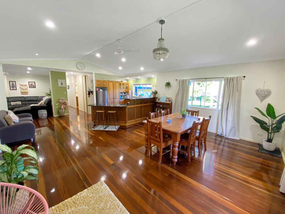31 Mountain View Drive, Atherton