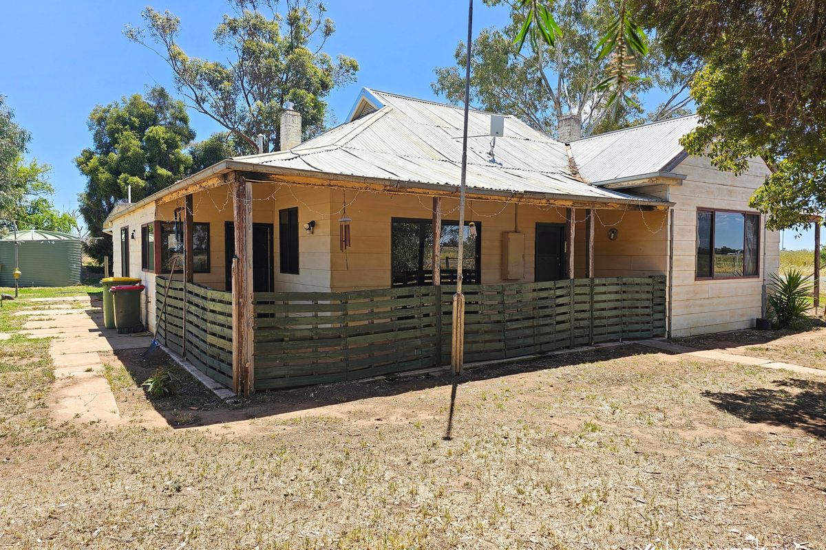 811 White Road, Girgarre