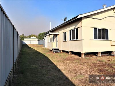 2 / 60 King Street, Kingaroy