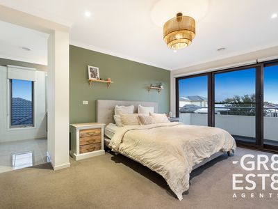 24 Zeus Avenue, Cranbourne West