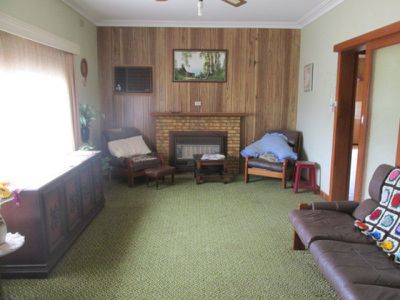 35 King Albert Avenue, Leitchville