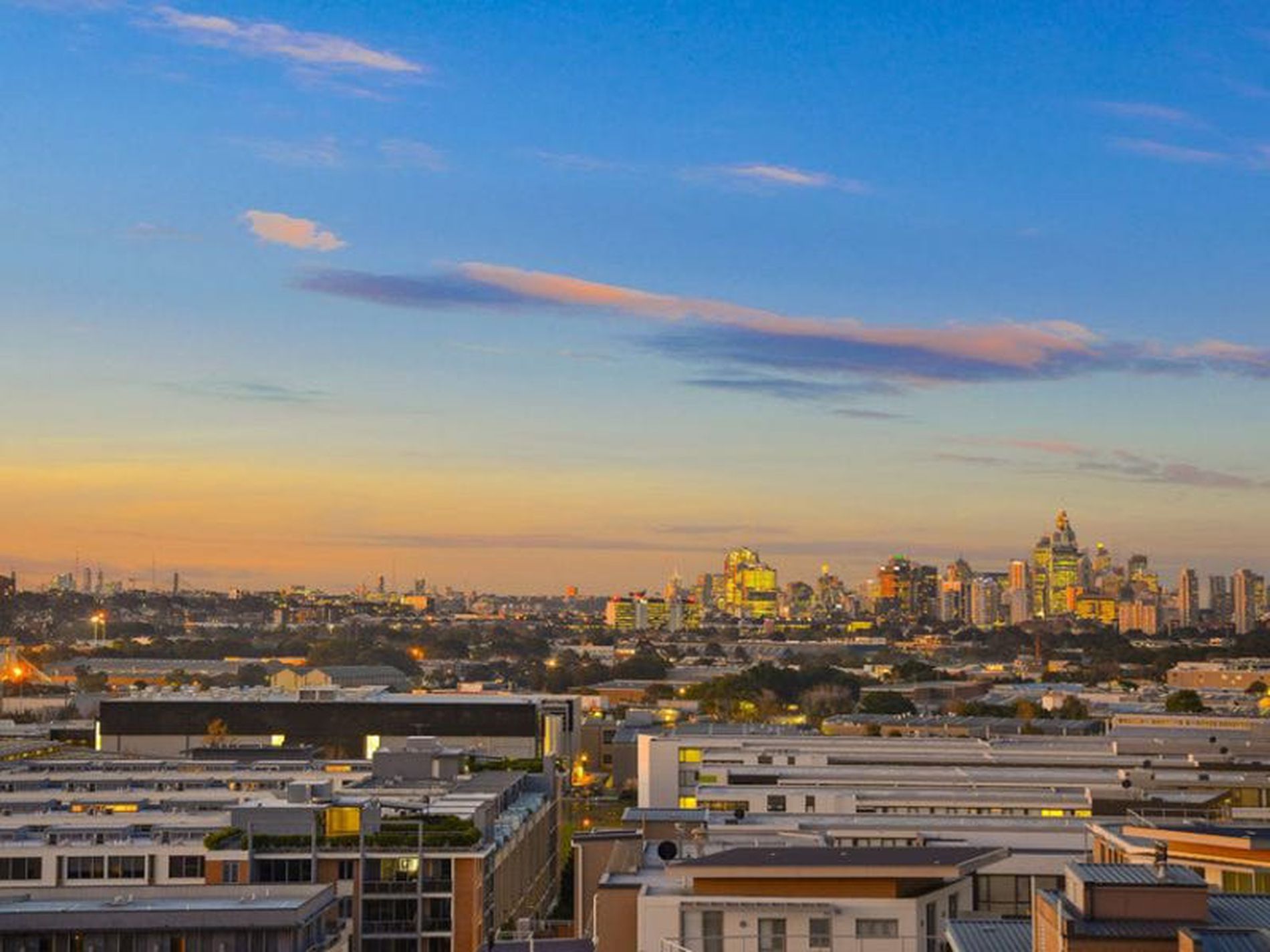 806 / 210 Coward Street, Mascot