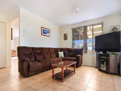 41 Boronia Avenue, Windang