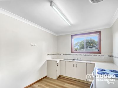 5A Pegasus Place, Dubbo