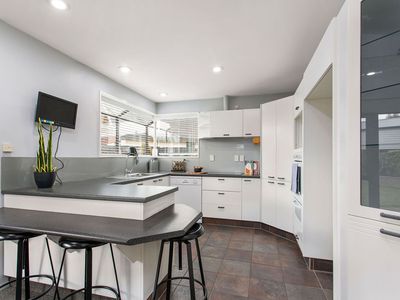 5 Autumn Place, Redwood