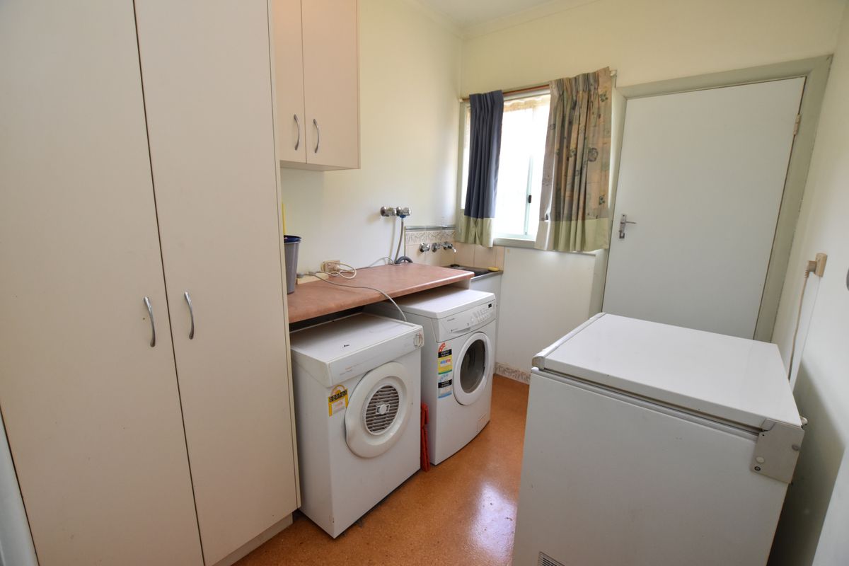 126 Paynes Lane, Lancaster