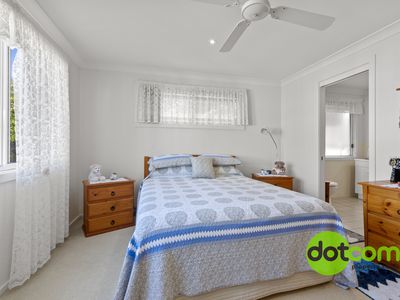 194/2 Saliena Avenue, Lake Munmorah