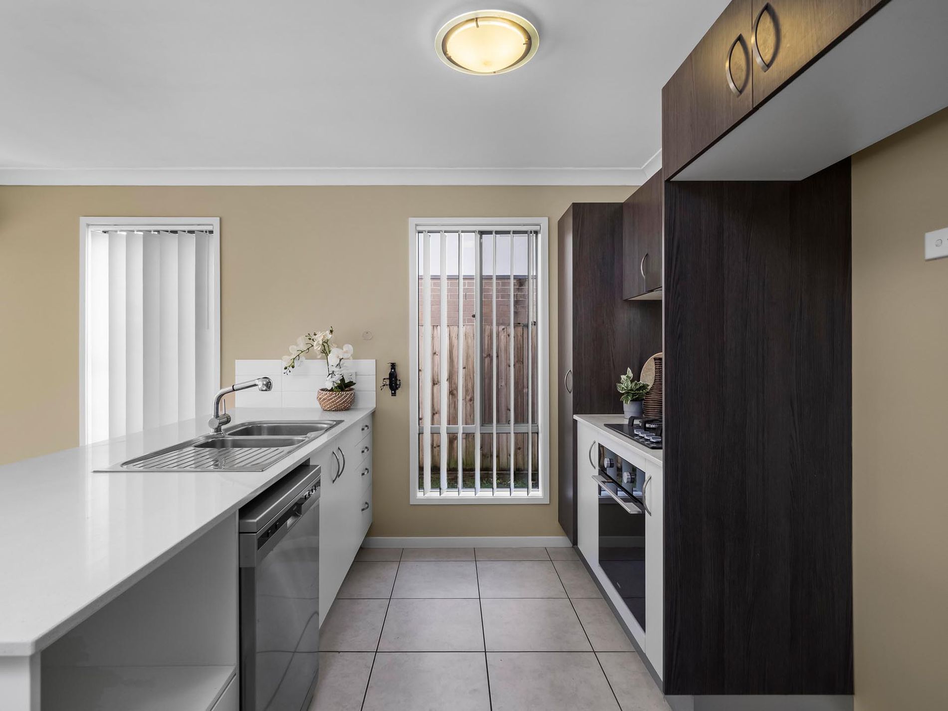 3 / 4 Banksia Road, Coomera