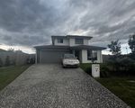 37 Mary Crescent, Rosewood