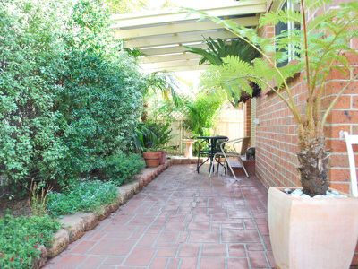 Unit 2,37 Griffiths Street, Oak Flats