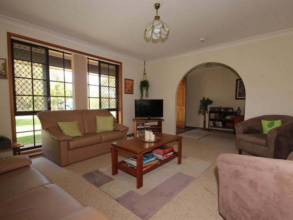 22 Elaine Ave, Lemon Tree Passage, Lemon Tree Passage - Thumbnail 5