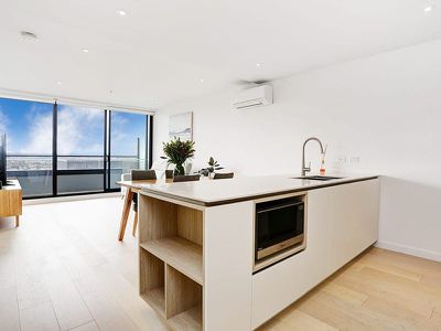2007 / 40 Hall Street, Moonee Ponds