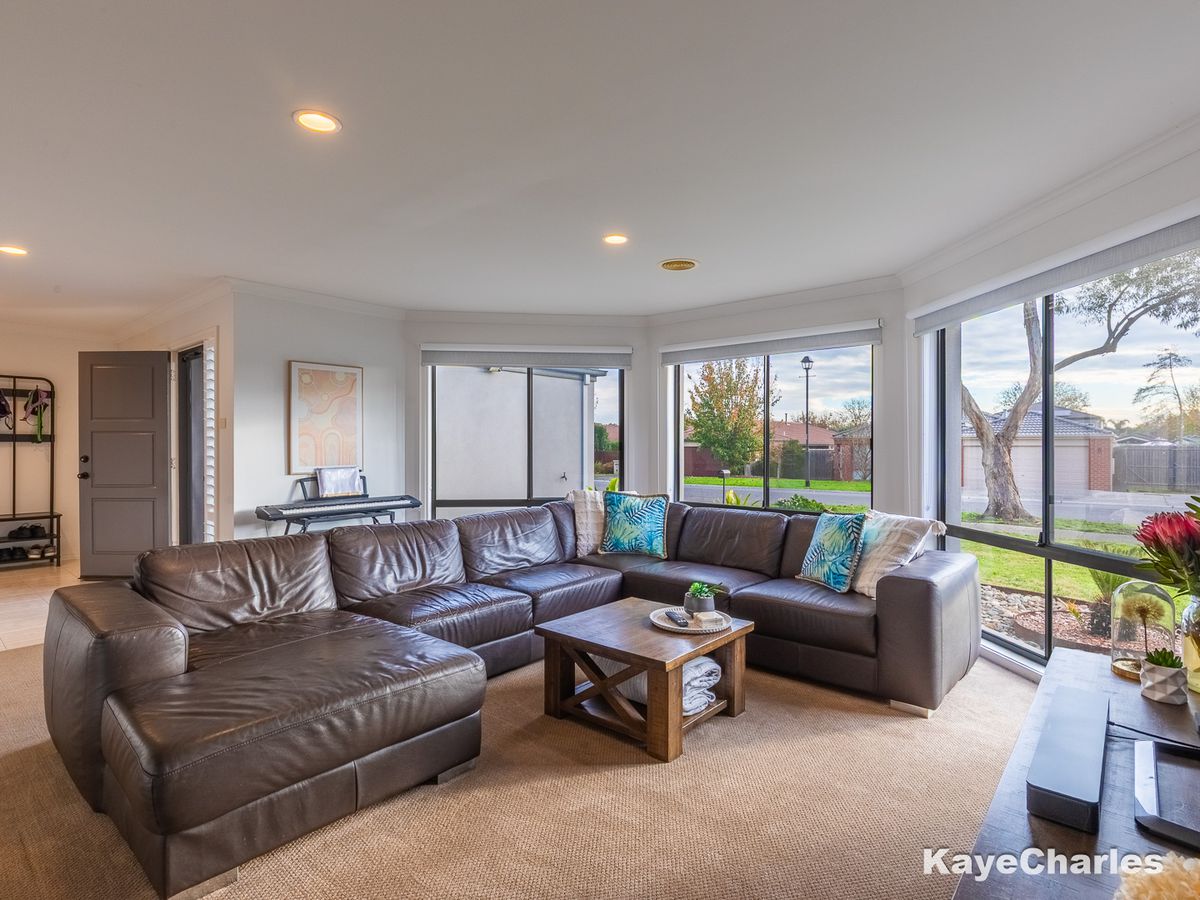 7 Castle Court, Beaconsfield