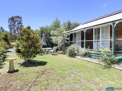 27 Wattle Drive, Heathcote