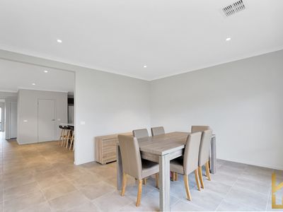 72 Brightvale Boulevard, Wyndham Vale