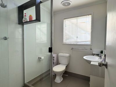 5 Beetson Street, Moranbah