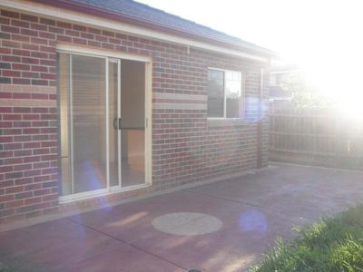 2 / 44 Hogans Road, Hoppers Crossing