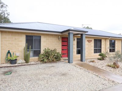27a Scullys Lane, Heathcote