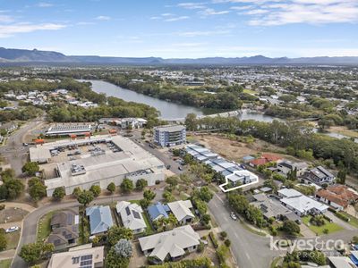 213 Riverside Boulevard, Douglas