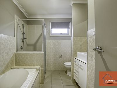61 Francis Forde Boulevard, Forde