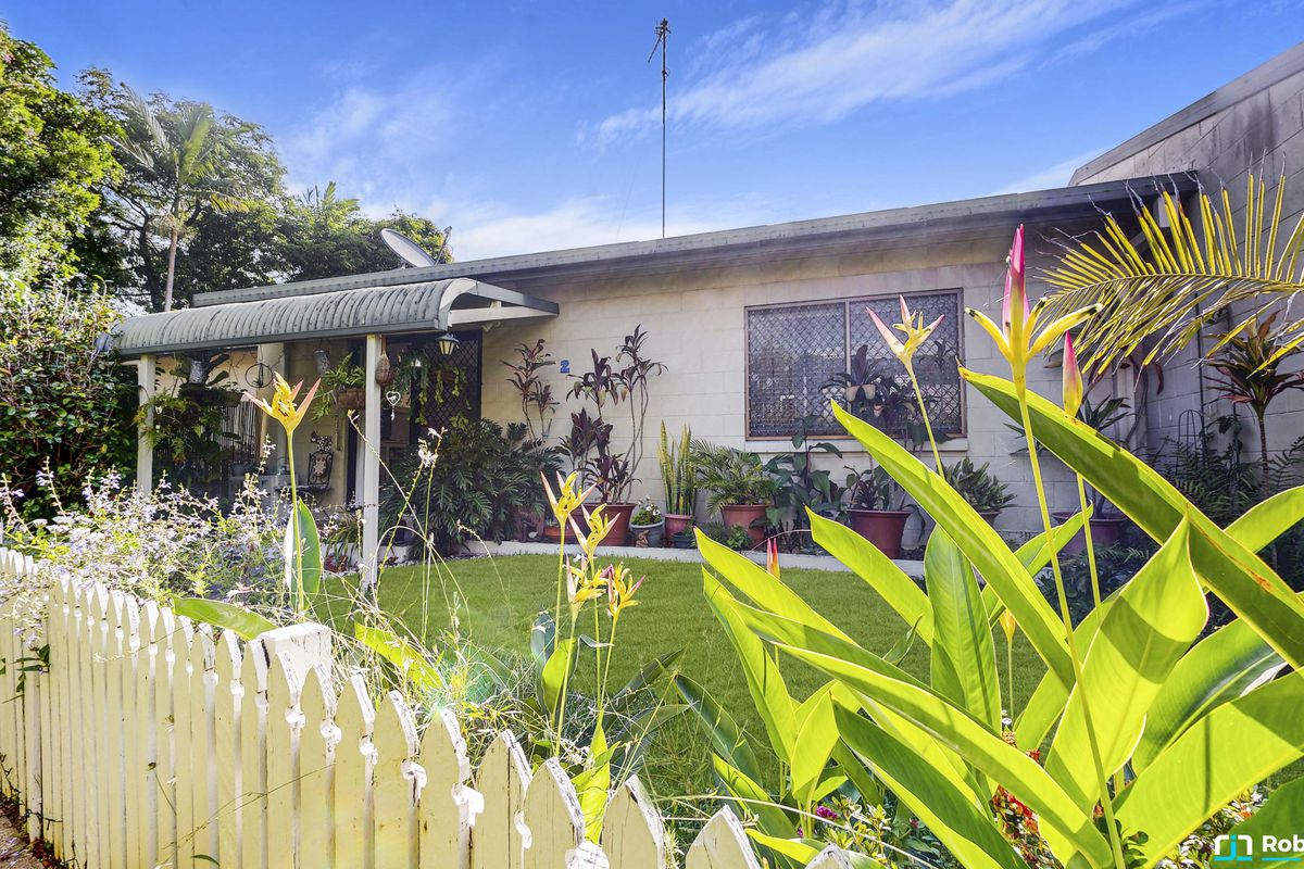 2 / 35 Toolar Street, Tewantin
