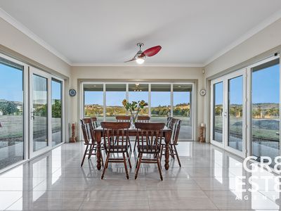 11 Horswood Road, Narre Warren North