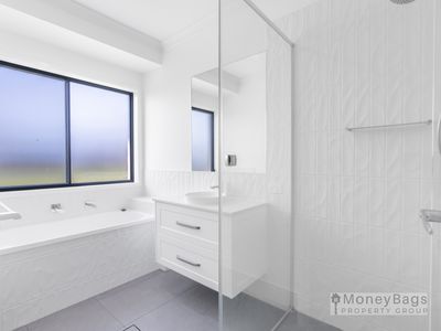 12 Byron Drive, Jimboomba