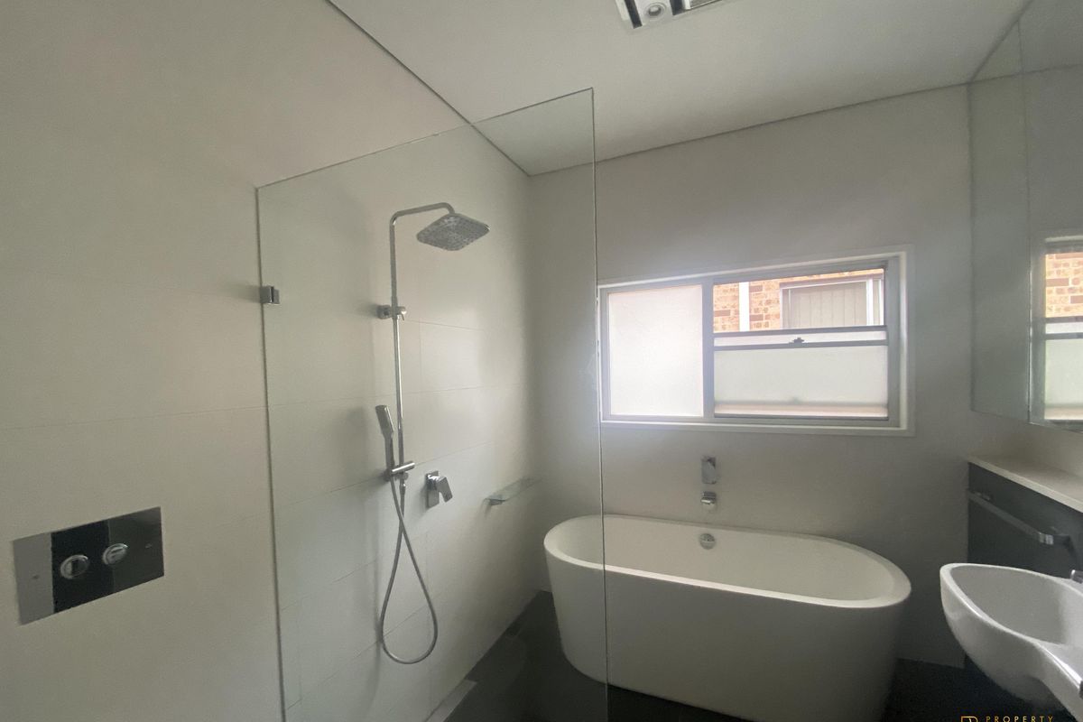 18 Pennant Parade, Carlingford