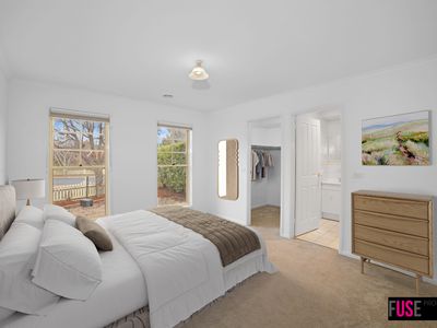 19 Rosewood Glen, Jerrabomberra