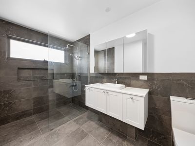 156 Ashby St, Fairfield