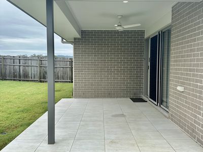 5 Langland Circuit, Walloon
