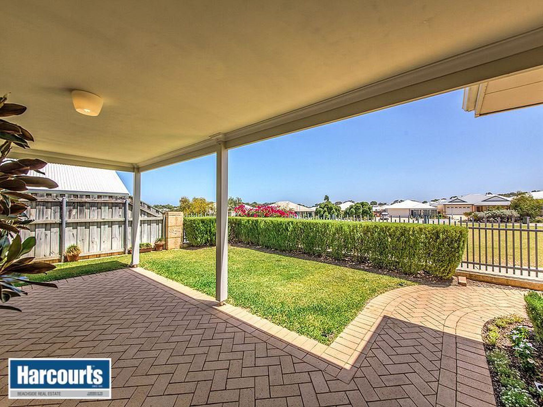 6 Jetty Loop, Yanchep