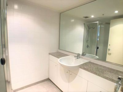 1002 / 1 Sergeants Lane, St Leonards