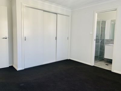 7A Apsley Cr, Dubbo