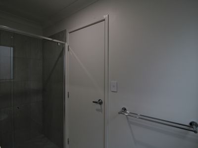 1 / 2 Herald Close, Kallangur