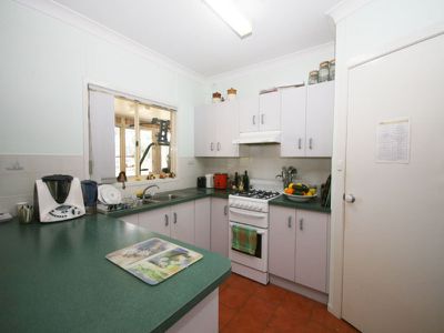 25 CARLYON AVE, Gunnedah