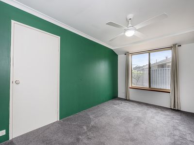 16 Charente Close, Port Kennedy
