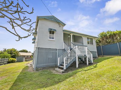 6 VERNON STREET, Nambour