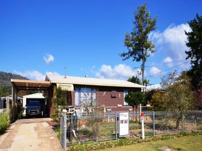 48 Valley Avenue , Mount Beauty
