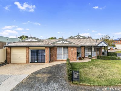 10 Pastoral Place, Sydenham