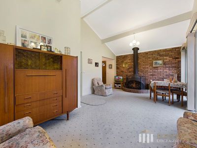 34 Downard Crescent, Dandenong North