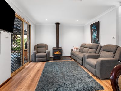 32 Burkett Drive, Hannans