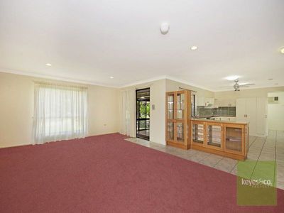15 Coen Street, Douglas