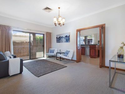29 Lake View Crescent, Highbury